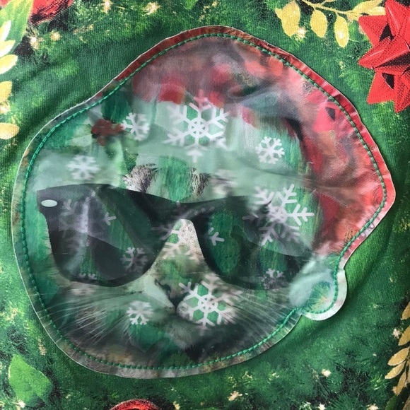 Handmade Ugly Christmas 3-D Holiday Cat Lover Red Short Sleeve Shirt Size Medium - Picture 2 of 6